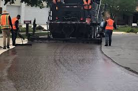 Best Concrete Driveway Installation  in Hildale, UT